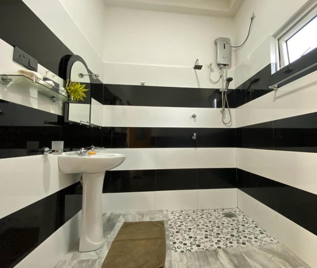 Villa Sun Rising Талпе Екстериор снимка